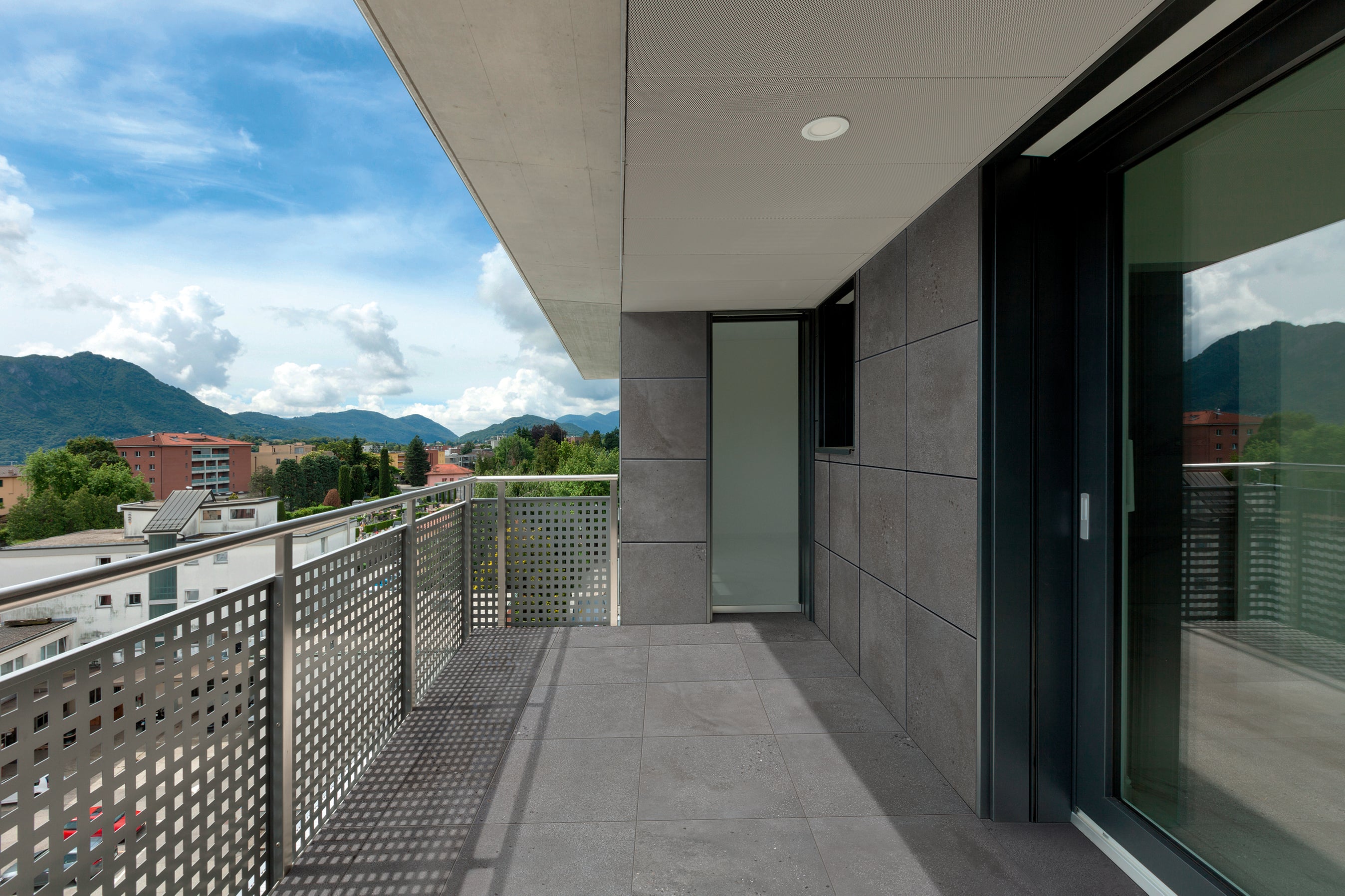 Area 51 – MILE®stone