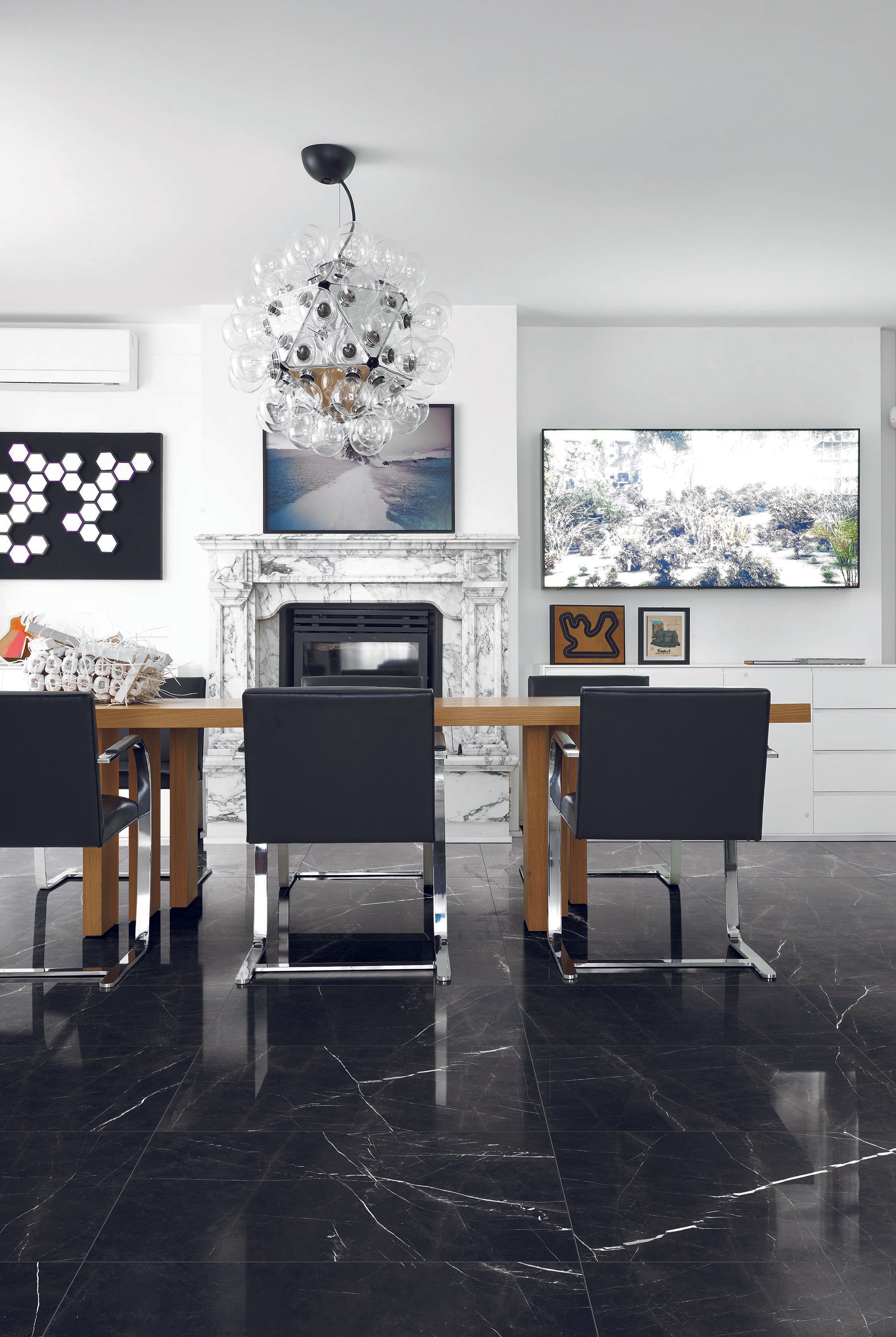 Luxury 24x48 Polished Porcelain Tile in Nero Marquina
