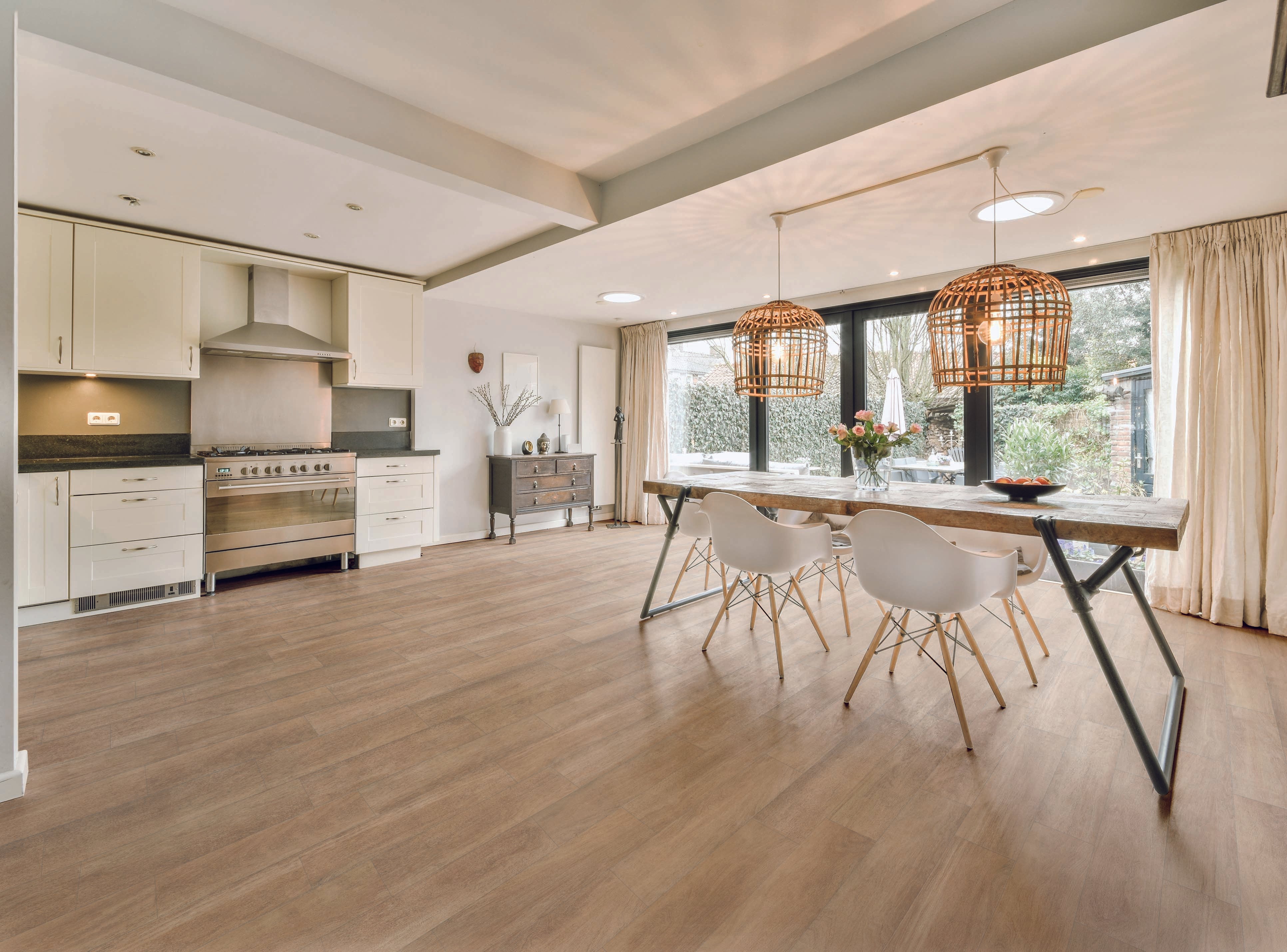 maron　② Wood 2.0 6x36 Matte Porcelain Tile in Larice – MILE®stone